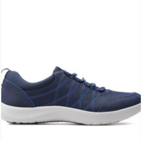 Clarks Adella Holly Slide On Sneakers Size 7 in Navy - New without Box - Picture 2 of 10